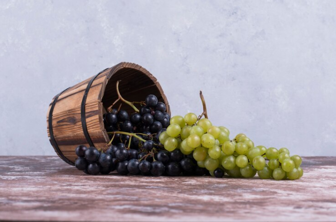 El arte de pisar uvas: ¿por qué es crucial en la producción de vino?