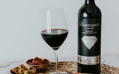 El ritual del vino tinto seco de Diamante: cómo cambia la experiencia cuando sabes elegirlo
